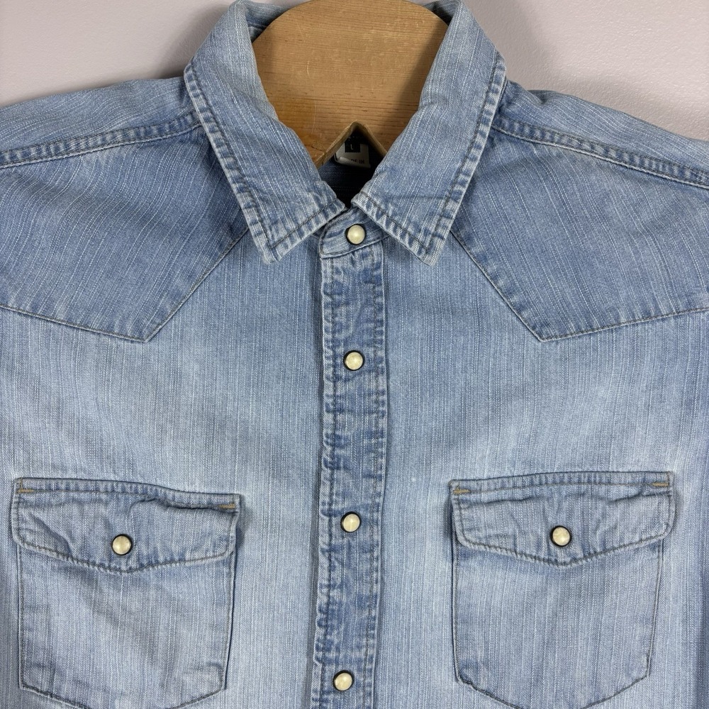 Eddie Bauer Men's Large Blue Chambray Pearl Snap Button Up Western Denim Shirt